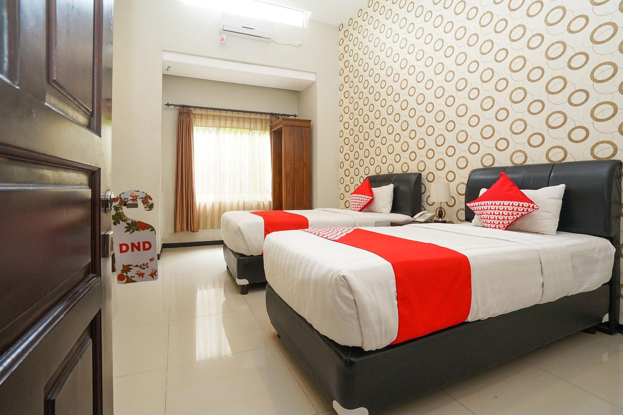 Oyo 282 Putri Utari Residence 말랑 외부 사진