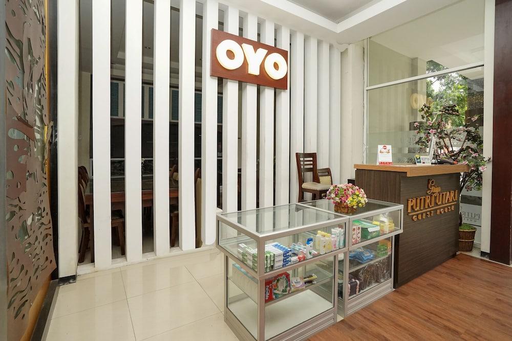 Oyo 282 Putri Utari Residence 말랑 외부 사진