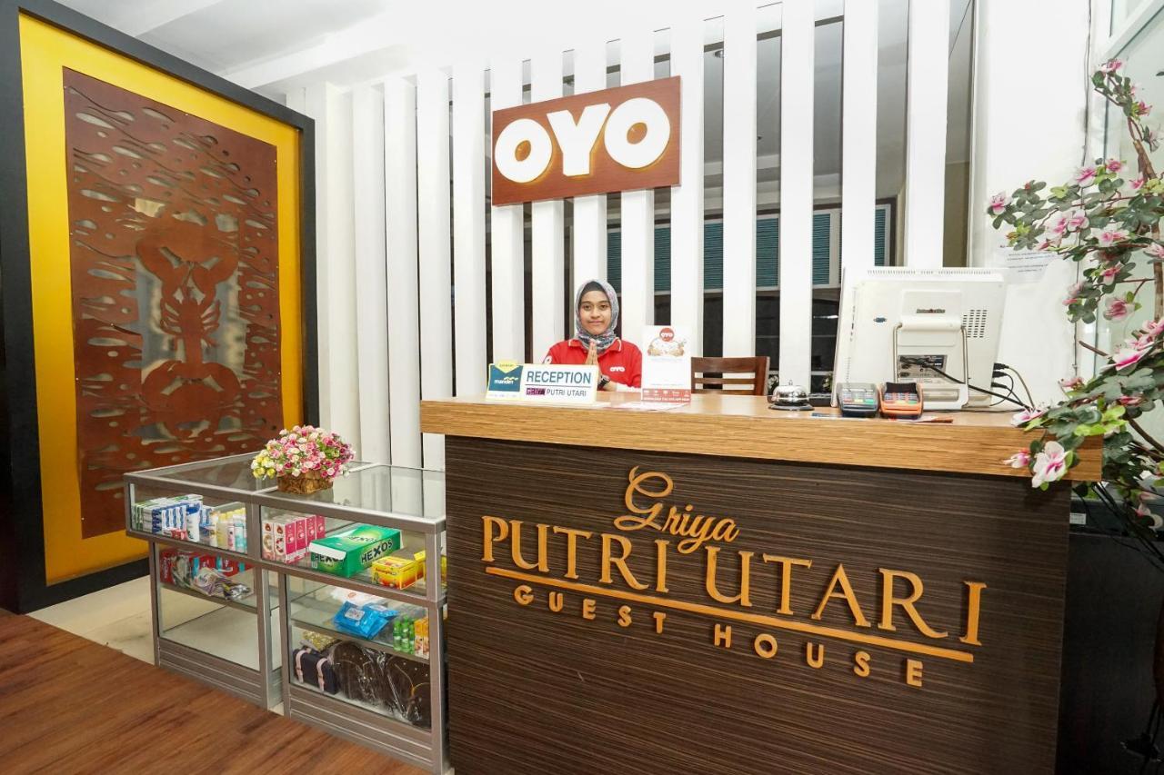 Oyo 282 Putri Utari Residence 말랑 외부 사진