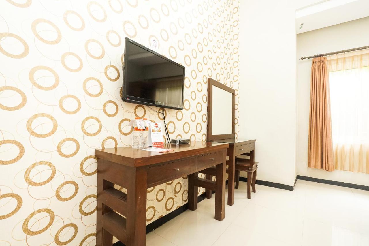 Oyo 282 Putri Utari Residence 말랑 외부 사진